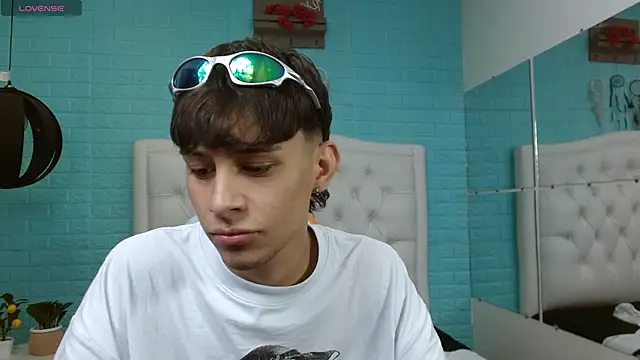 DraxBlade09 online show from March 26, 7:45 pm