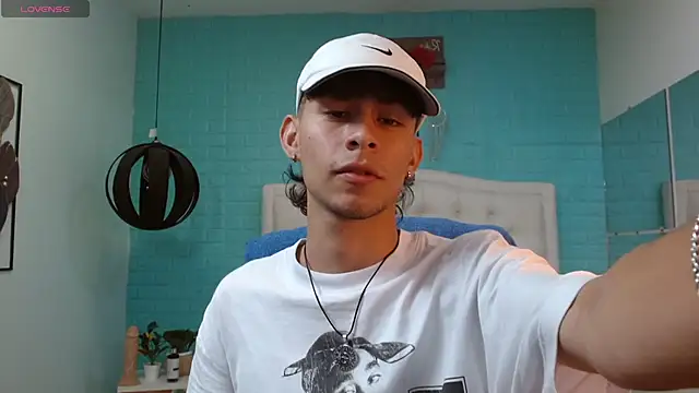 DraxBlade09 online show from May 1, 6:35 pm