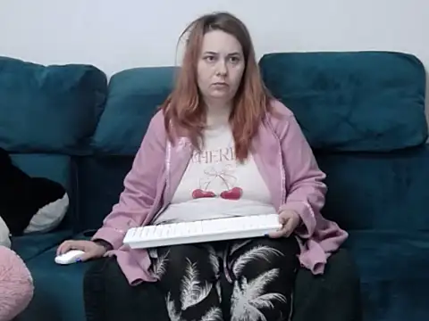 EmilyJenner online show from March 23, 3:28 am