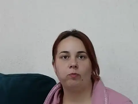 EmilyJenner online show from May 17, 8:03 am