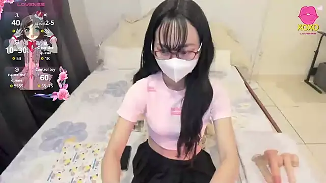 Teahyee online show from February 2, 4:39 pm