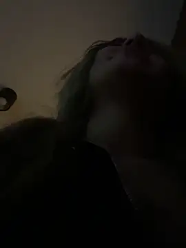 Snapshot of Chloe_GraceeX chatting on February 2, 8:41 pm Chloe GraceeX online show from February 2, 8:41 pm