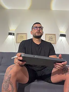 david10kc online show from March 10, 1:26 pm