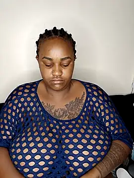 Chubbycharmdoll online show from November 20, 10:38 am