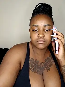 Chubbycharmdoll online show from December 3, 12:37 pm