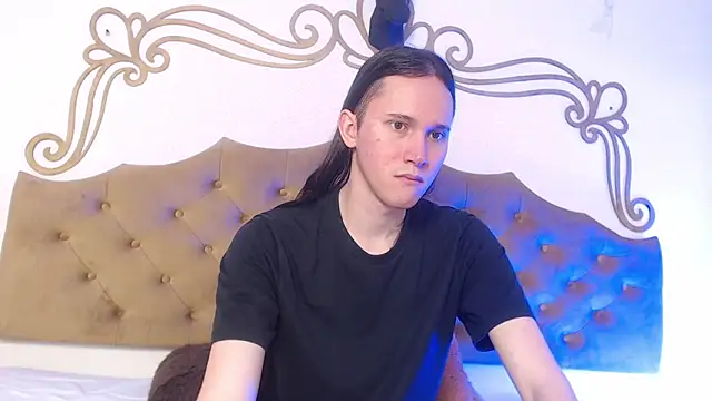 abysskingg online show from April 14, 1:05 pm