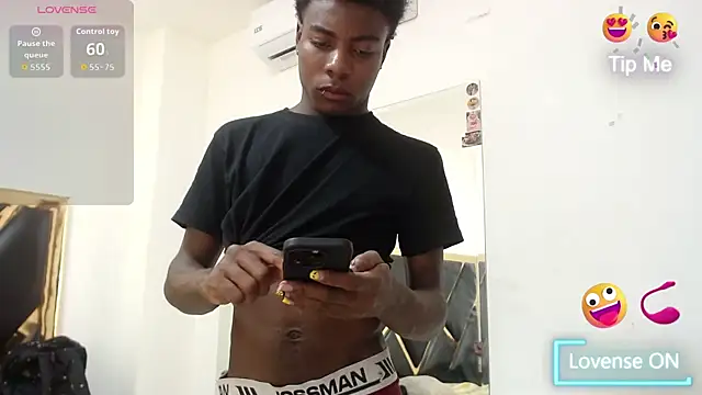 NoahJhonson69 online show from March 24, 4:51 pm