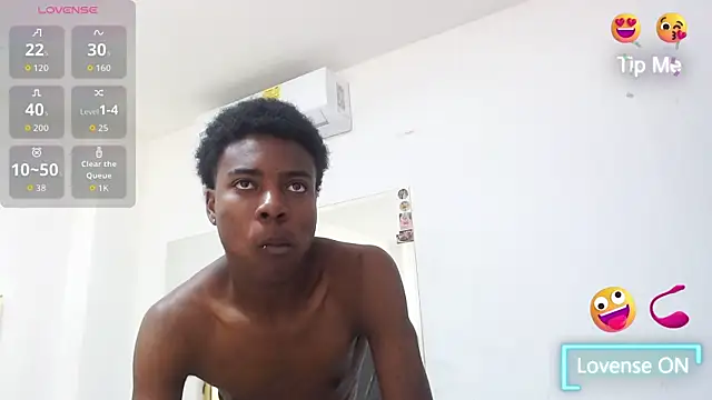 NoahJhonson69 online show from March 26, 11:41 am