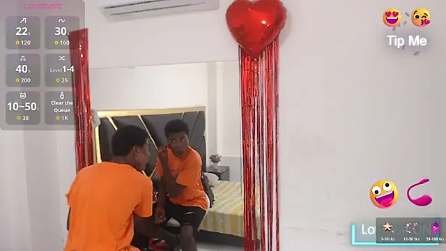 NoahJhonson69 online show from February 12, 11:54 am