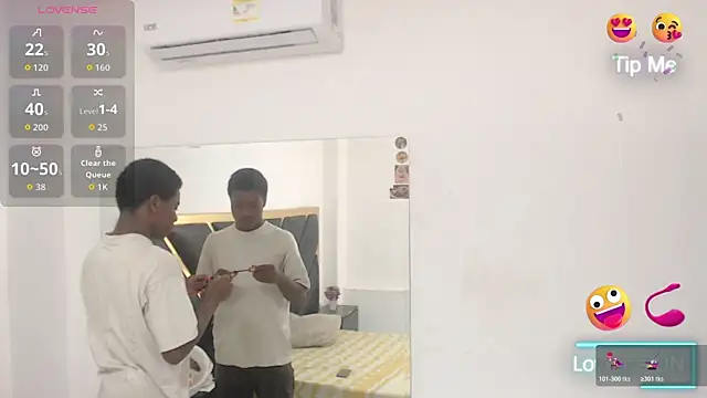 NoahJhonson69 online show from February 11, 11:54 am