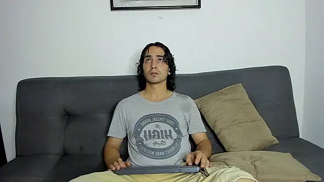 Snapshot of Jave_rave chatting on November 27, 3:40 am Jave rave online show from November 27, 3:40 am