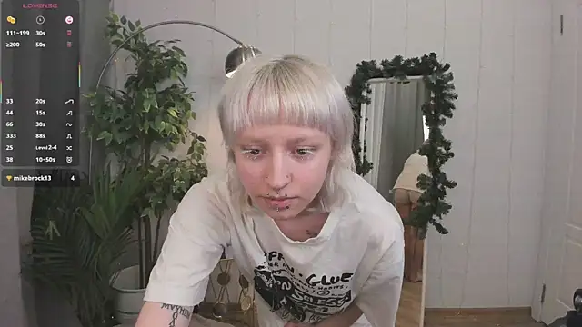 secretsireny online show from December 20, 8:55 pm