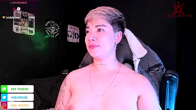 Snapshot of AxelRouse3 chatting on November 18, 11:26 pm AxelRouse3 online show from November 18, 11:26 pm