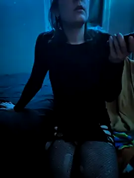 Drowning667 online show from January 18, 2:26 am