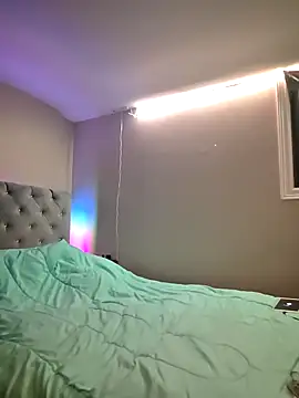 Drowning667 online show from March 8, 11:41 pm