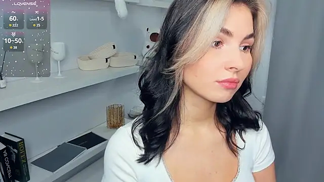 FeliciaKogen online show from November 23, 7:18 am