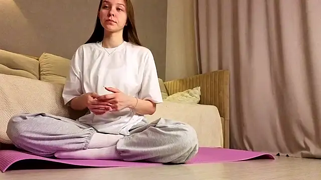 JaymieLarkey online show from December 22, 3:56 pm