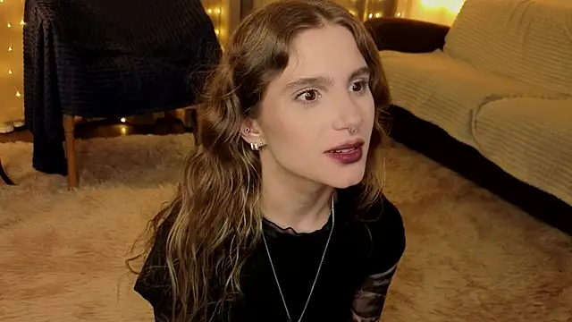 RozanneJordan online show from May 6, 5:17 pm