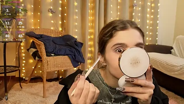 RozanneJordan online show from February 19, 5:21 pm