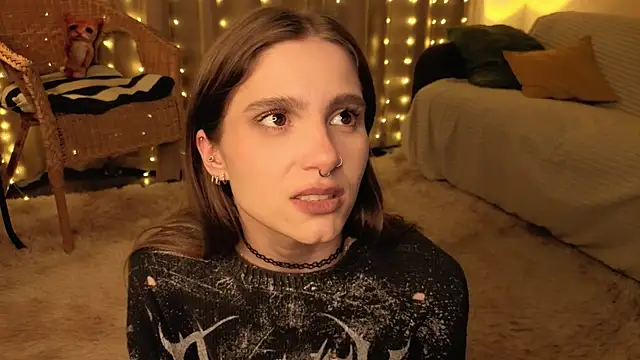 RozanneJordan online show from May 25, 6:50 pm