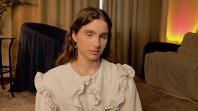 RozanneJordan online show from May 15, 5:11 pm