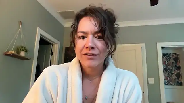 bendlikebecks online show from May 13, 11:50 am