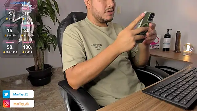 Mark  Brown online show from November 30, 3:29 am