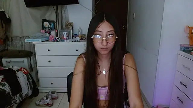 Nanylux online show from February 10, 3:27 am