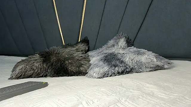 kendall x0 online show from February 7, 4:09 am