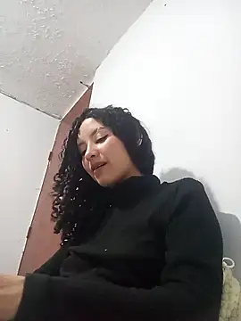 pettymoon1 online show from December 21, 3:41 am