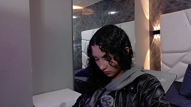 pettymoon1 online show from November 29, 11:43 am