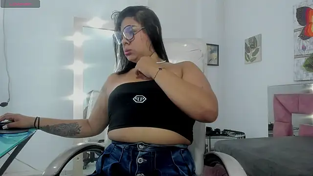 Soffii clarkk online show from November 26, 9:48 pm