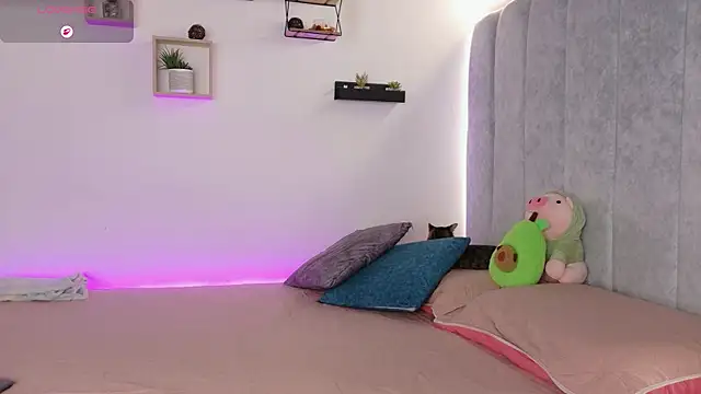  manumontoya online show from March 27, 3:46 pm