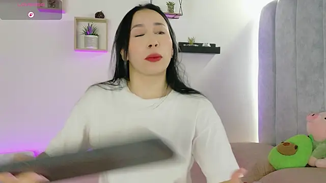 Snapshot of _manumontoya chatting on January 10, 5:08 pm manumontoya online show from January 10, 5:08 pm