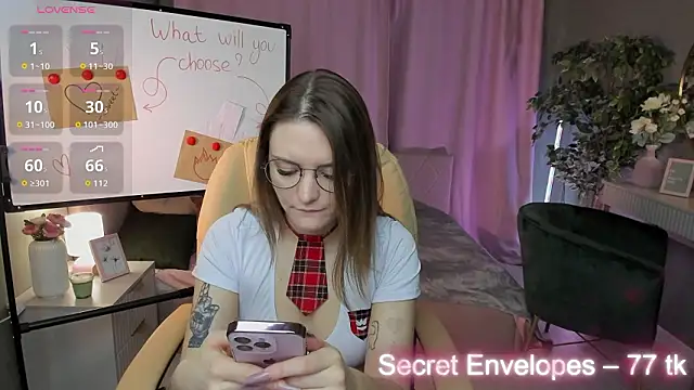 Ursula Andres online show from February 26, 1:05 am