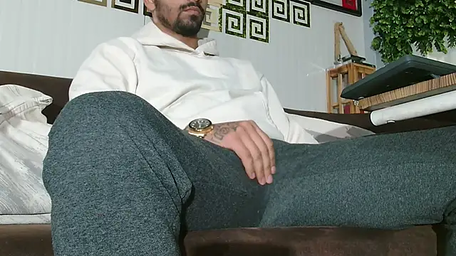 Nigel BoydXX online show from November 23, 10:36 am