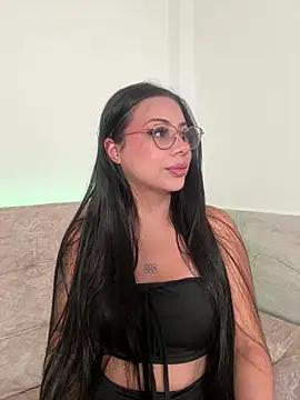 Snapshot of Megan_Ivy chatting on June 14, 11:11 am Megan Ivy online show from June 14, 11:11 am