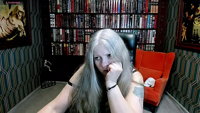 mariabelladonna online show from March 6, 9:43 pm