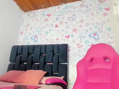 ISA RIVAS online show from November 30, 12:28 pm