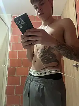 Handsome boys69 online show from February 12, 3:39 am