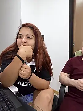 Labellaca online show from November 27, 6:19 pm