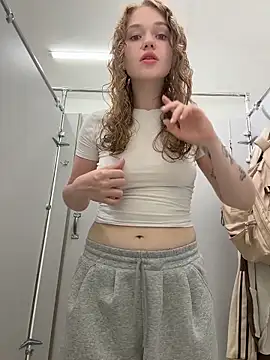 Snapshot of RussianWoman chatting on July 2, 1:17 am RussianWoman online show from July 2, 1:17 am