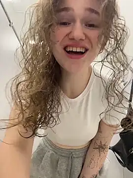 RussianWoman online show from April 8, 3:19 am