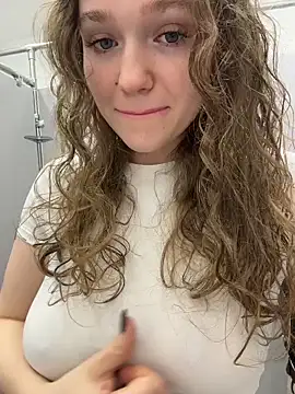 RussianWoman online show from April 17, 3:31 am