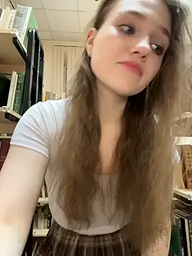 Snapshot of RussianWoman chatting on February 27, 3:29 am RussianWoman online show from February 27, 3:29 am