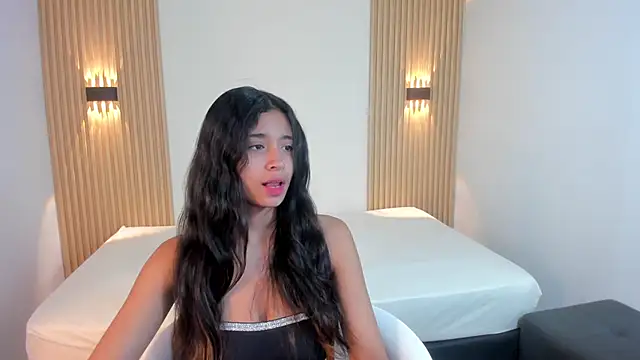 Ashleycooper5 online show from December 18, 8:56 pm