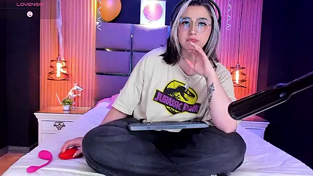 GabyRose9 online show from March 25, 8:52 pm