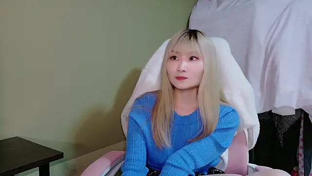 miyu0003 online show from March 31, 1:35 pm