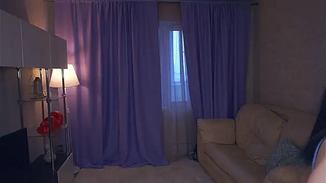 LorrieWilcinski online show from November 22, 6:56 am