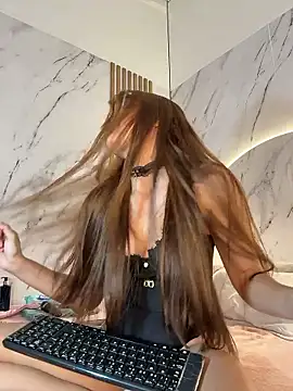 IsabelaStefano online show from January 10, 11:55 pm